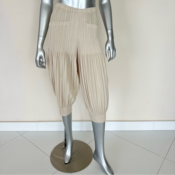 Issey Miyake Pleats Please women harem pants size S Retail 620$ - Picture 1 of 5